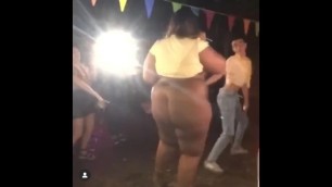 LOVELYPEACHY SEXY TIT REVEAL AND PARTY DANCING *PUSSY SHOWN AND BIG TITS*