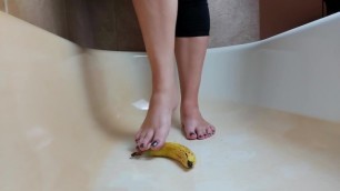 Foot Crusing (Banana)