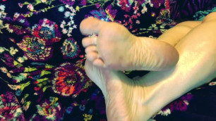 ASMR Sexy Legs and Foot Massage - Sole Fetish