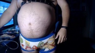 Belly Inflation in Mario Boyshorts